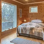 Dom wakacyjny 3 Bedroom Stunning In Tansoy