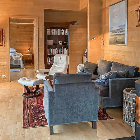 Cozy In With House A Panoramic View